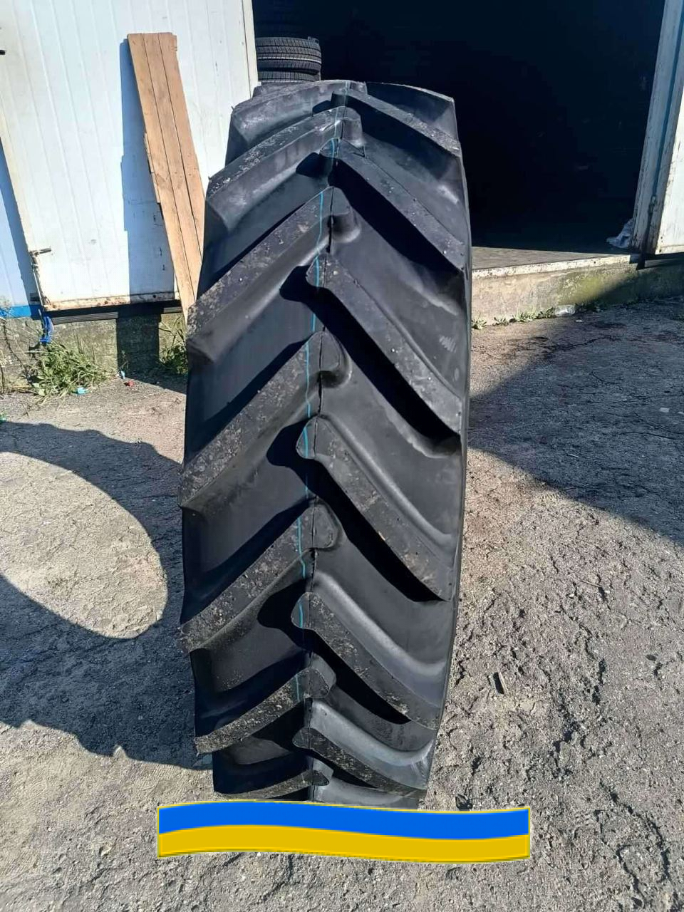 Neumaster QZ-710 R-1 15.50 R38 PR10 TT Neumaster QZ-710 R-1 15.50 R38 PR10 TT